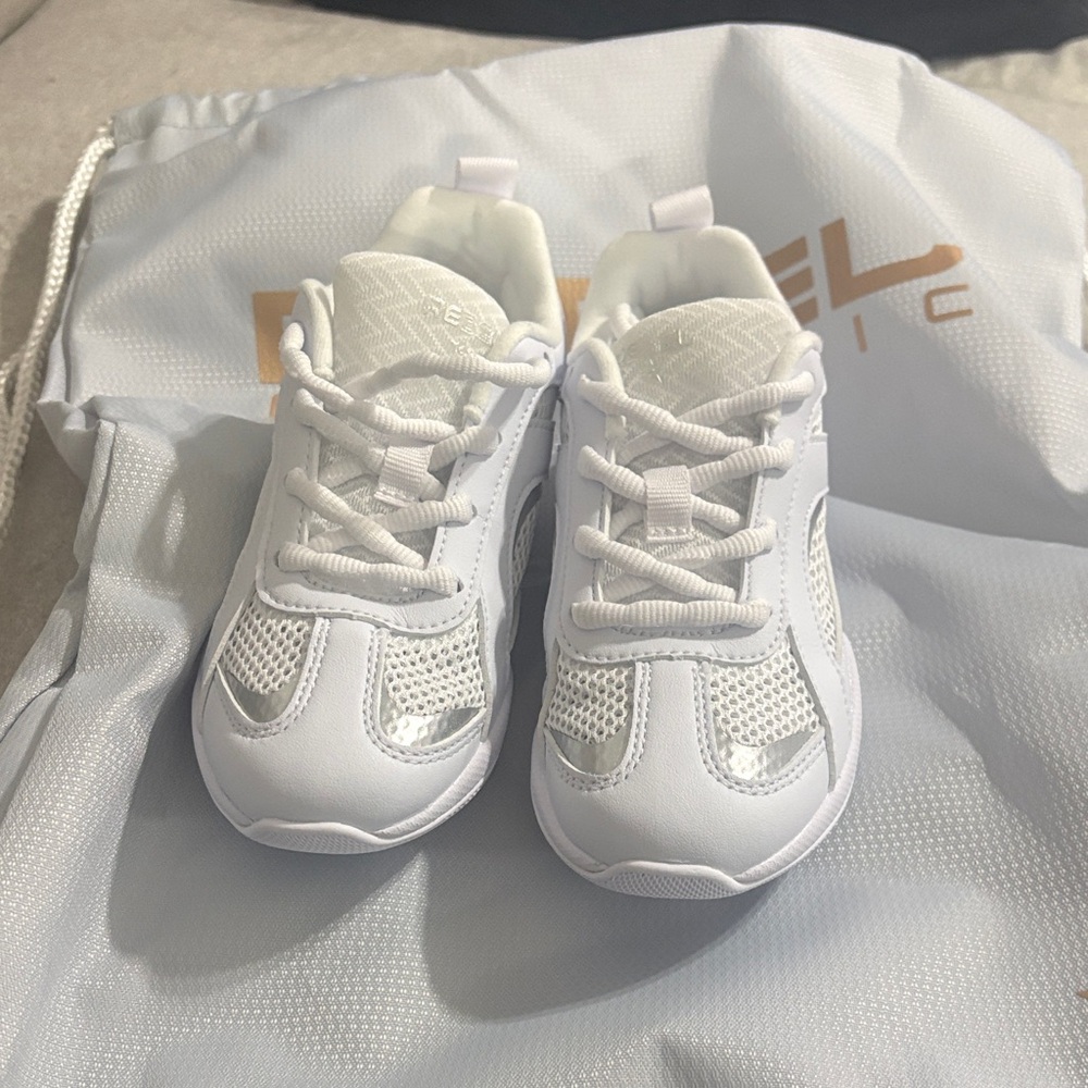 Rebel Athletic Kids Sneakers - White - Picture 2 of 3